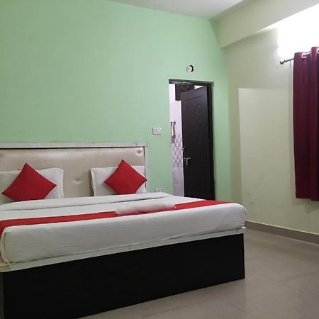 Hotel Yug Residency Varanasi Exterior foto