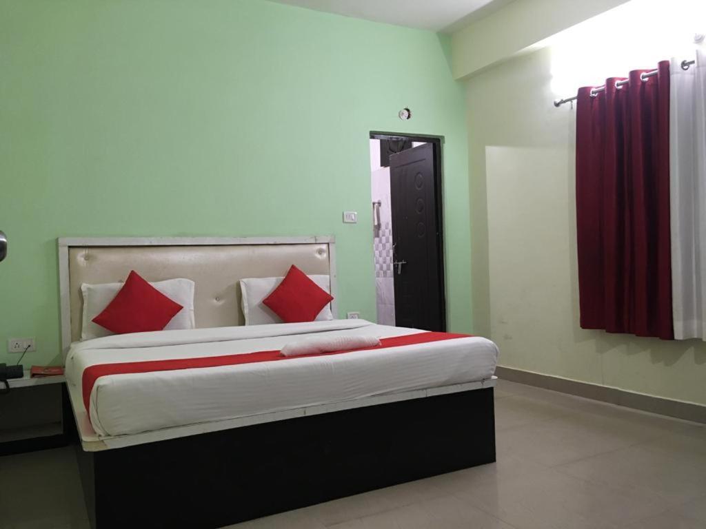 Hotel Yug Residency Varanasi Exterior foto